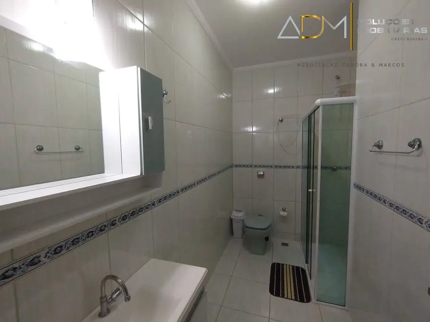 Casa com 3 quartos à venda, 230m2 em Jardim Paraíso, Botucatu - SP - imagem 9 Foto 9 de Casa com 3 quartos à venda, 230m2 em Jardim Paraíso, Botucatu - SP