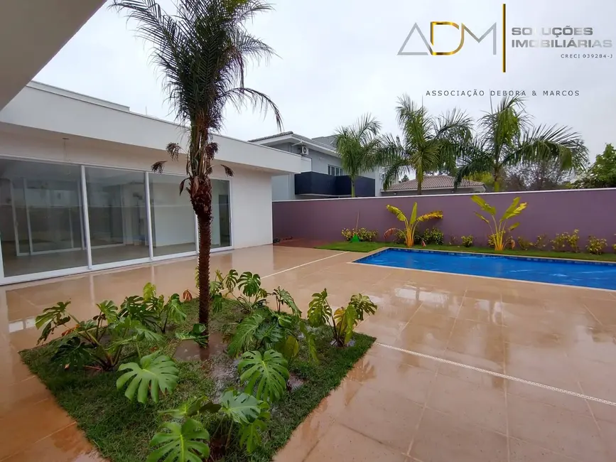 Foto 3 de Casa com 3 quartos à venda, 280m2 em Distrito Industrial I, Botucatu - SP