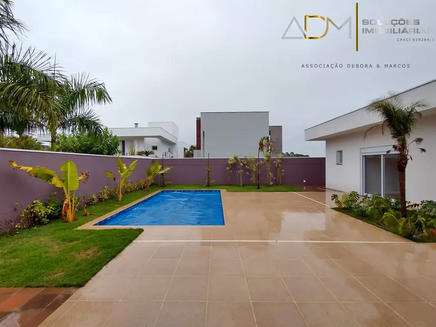 Foto 4 de Casa com 3 quartos à venda, 280m2 em Distrito Industrial I, Botucatu - SP