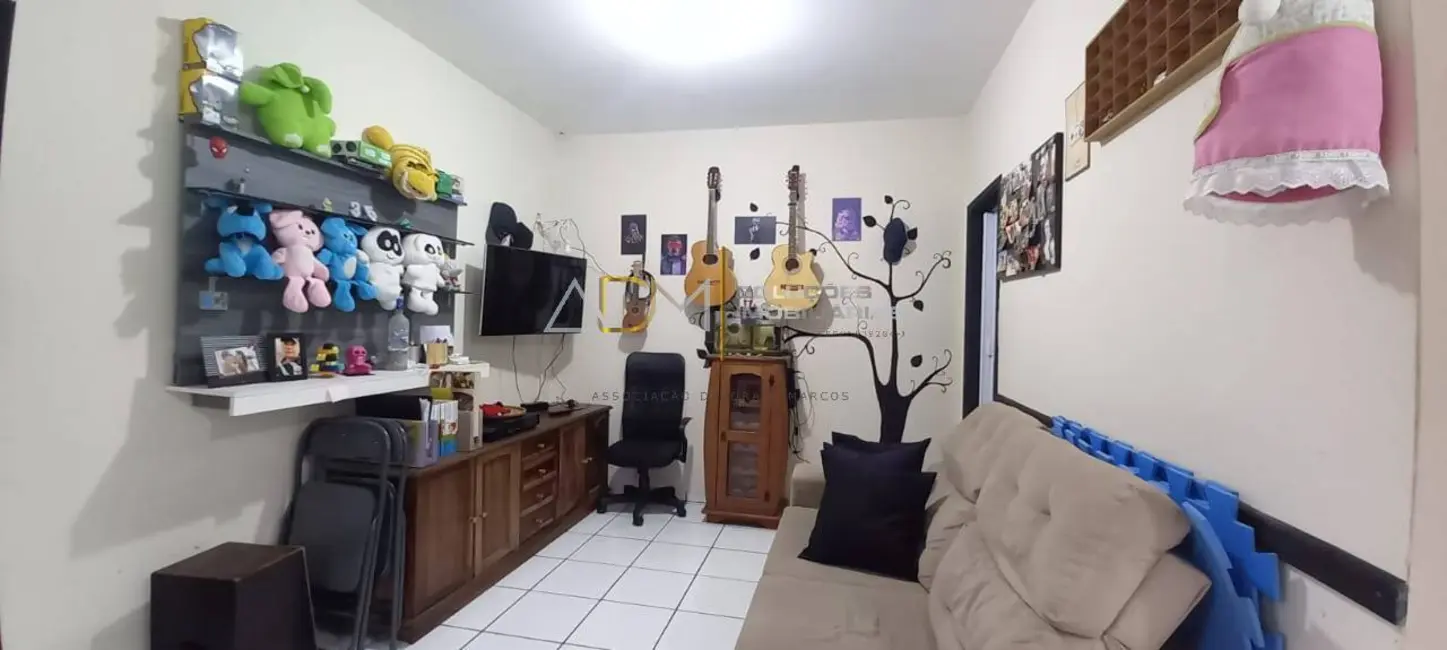 Foto 8 de Casa com 4 quartos à venda, 270m2 em Botucatu - SP