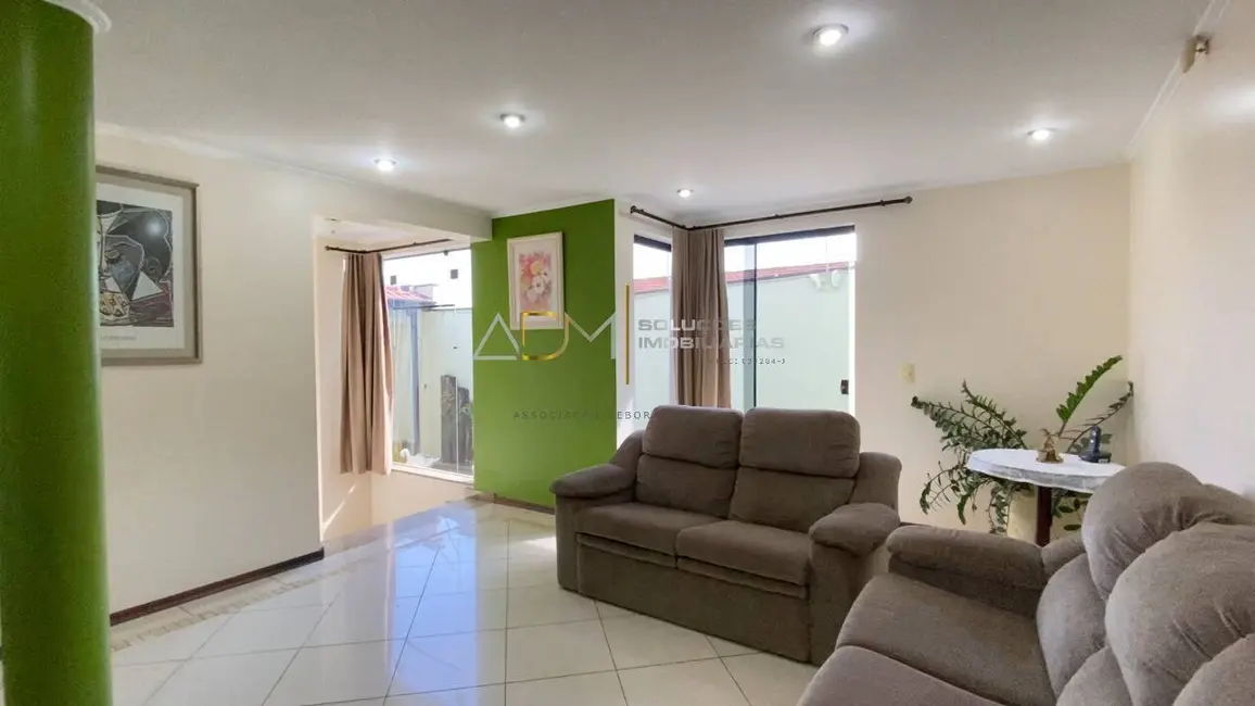 Foto 5 de Casa com 5 quartos à venda, 600m2 em Vila Maria, Botucatu - SP