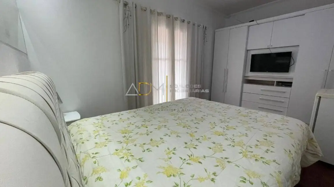 Foto 8 de Sobrado com 3 quartos à venda, 125m2 em Altos do Paraíso, Botucatu - SP