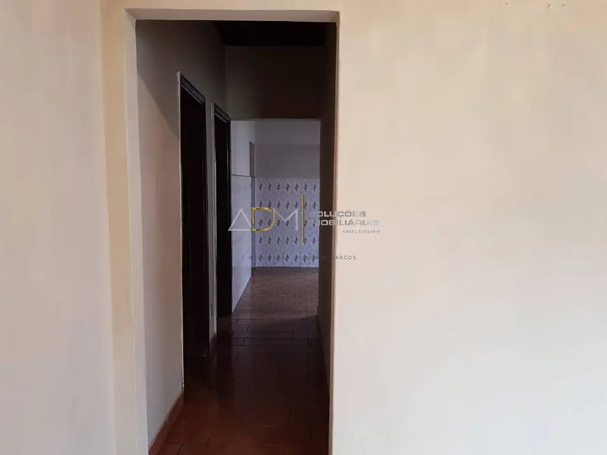 Foto 3 de Casa com 3 quartos à venda, 108m2 em Botucatu - SP