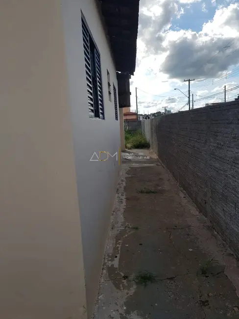 Foto 7 de Casa com 2 quartos à venda e para alugar, 91m2 em Vila Cidade Jardim, Botucatu - SP