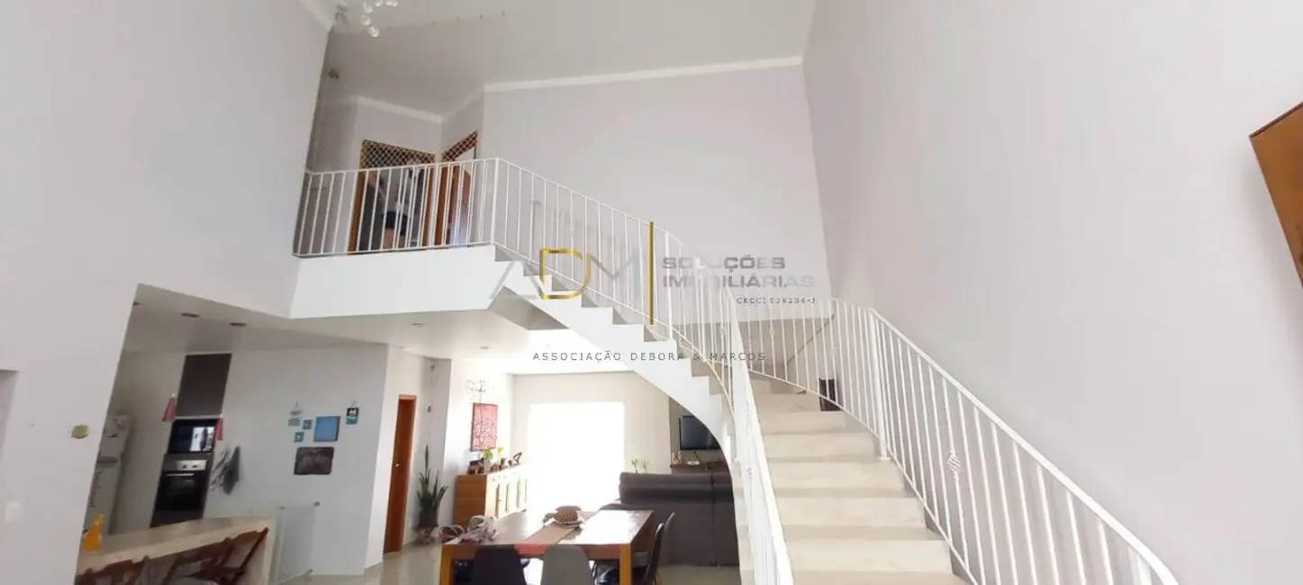 Foto 4 de Casa com 3 quartos à venda, 227m2 em Colinas do Paraíso, Botucatu - SP