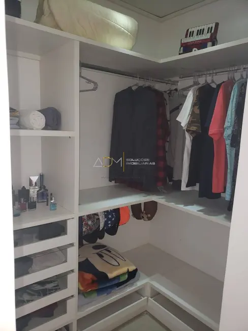 Foto 9 de Casa com 3 quartos à venda, 227m2 em Colinas do Paraíso, Botucatu - SP