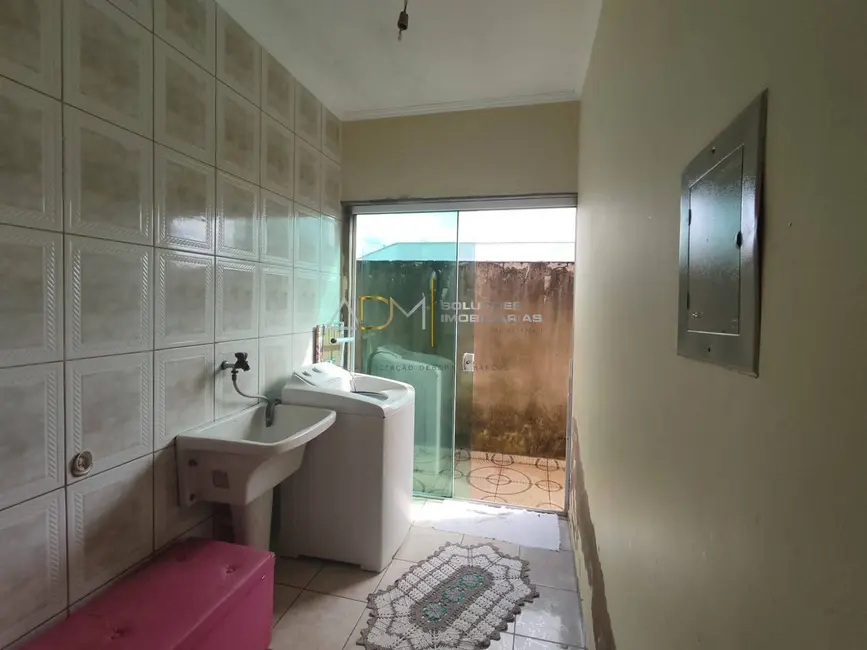 Casa com 3 quartos à venda, 176m2 em Residencial Cedro, Botucatu - SP - imagem 5 Foto 5 de Casa com 3 quartos à venda, 176m2 em Residencial Cedro, Botucatu - SP