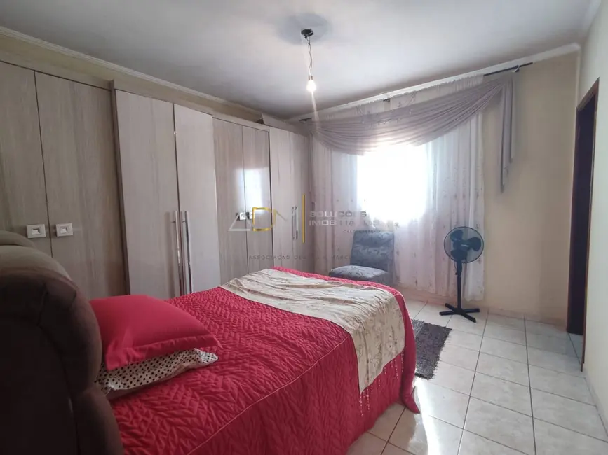 Foto 7 de Casa com 3 quartos à venda, 176m2 em Residencial Cedro, Botucatu - SP