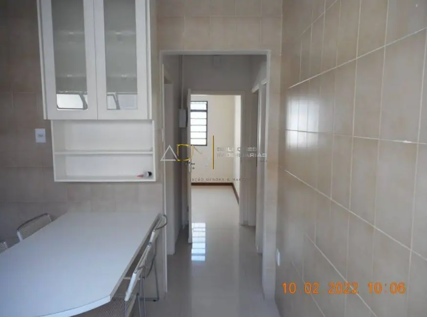 Foto 2 de Casa com 2 quartos à venda, 110m2 em Vila Nossa Senhora de Fátima, Botucatu - SP