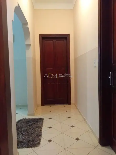 Foto 9 de Casa com 3 quartos à venda, 156m2 em Centro, Botucatu - SP