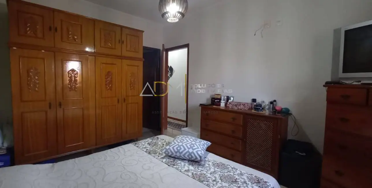 Foto 7 de Casa com 3 quartos à venda, 220m2 em Jardim Paraíso, Botucatu - SP