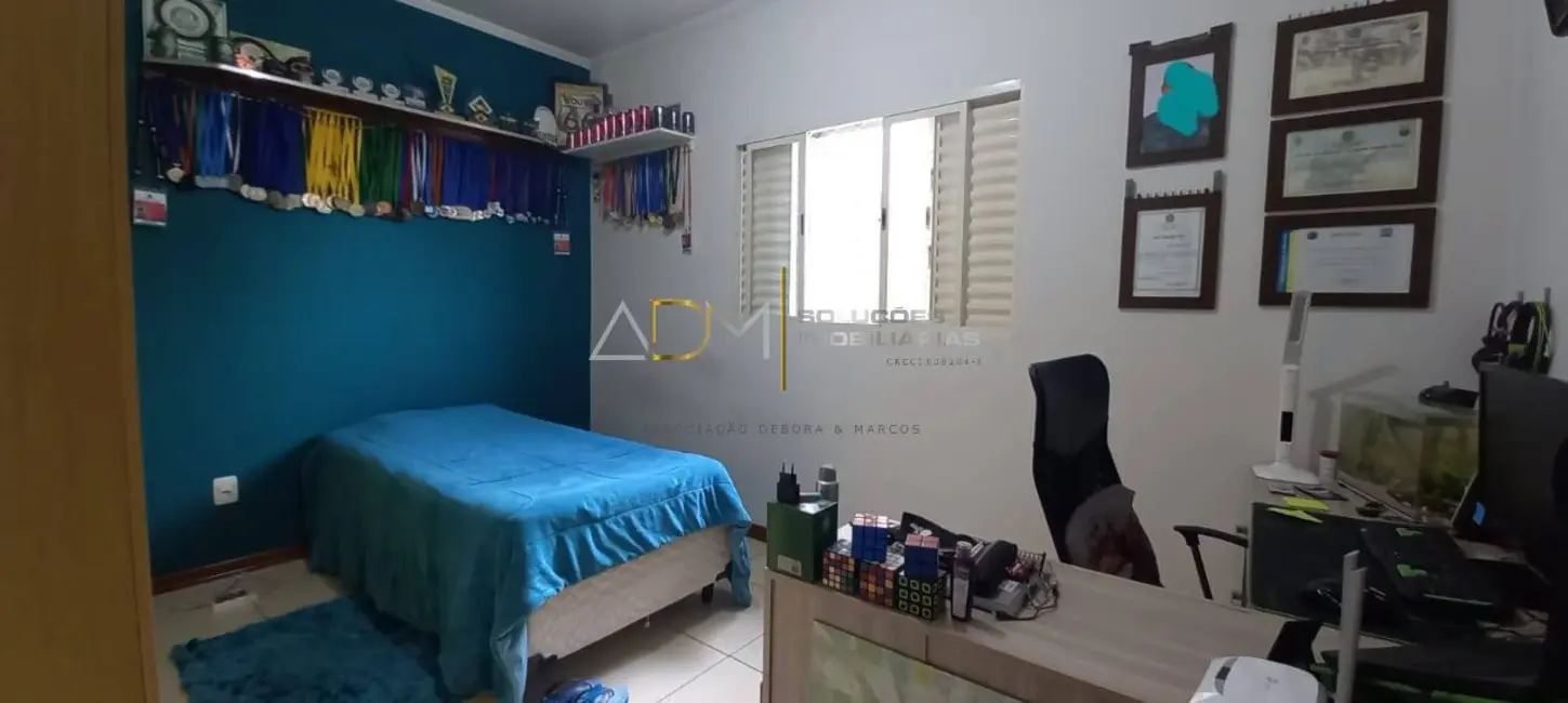 Foto 8 de Casa com 3 quartos à venda, 220m2 em Jardim Paraíso, Botucatu - SP
