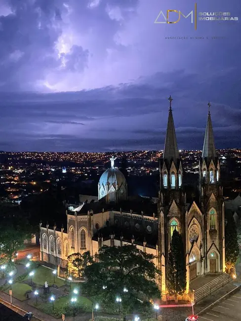 Foto 9 de Apartamento com 4 quartos à venda, 208m2 em Centro, Botucatu - SP