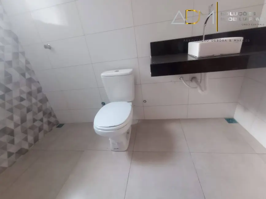 Foto 9 de Casa com 2 quartos à venda, 76m2 em Jardim Itamarati, Botucatu - SP