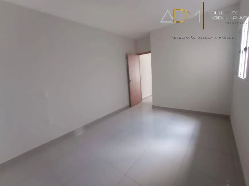 Foto 7 de Casa com 2 quartos à venda, 76m2 em Jardim Itamarati, Botucatu - SP