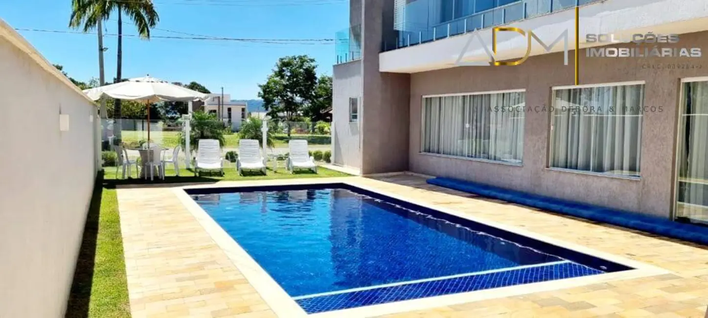 Foto 3 de Sobrado com 4 quartos à venda, 244m2 em Pardinho - SP