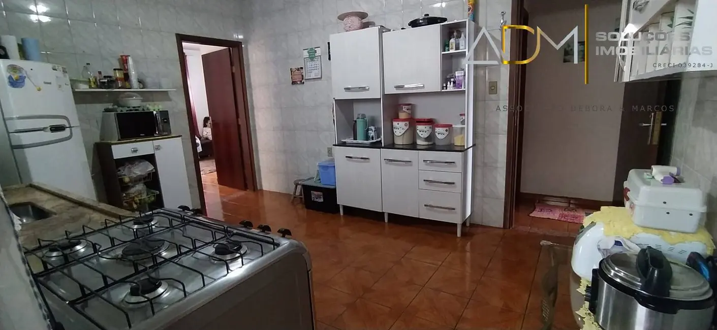 Foto 7 de Casa com 3 quartos à venda, 109m2 em Botucatu - SP
