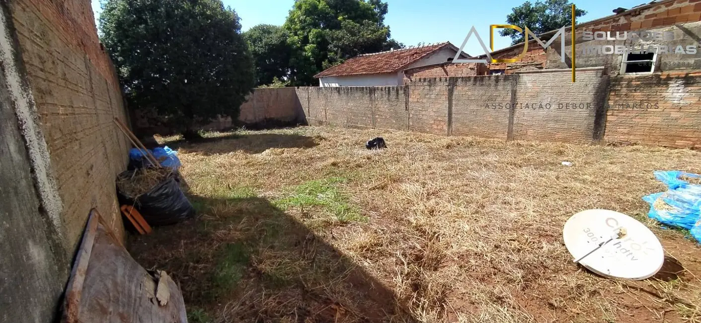 Foto 3 de Casa com 3 quartos à venda, 109m2 em Botucatu - SP