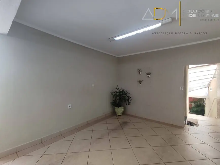 Foto 7 de Casa com 2 quartos à venda, 188m2 em Botucatu - SP