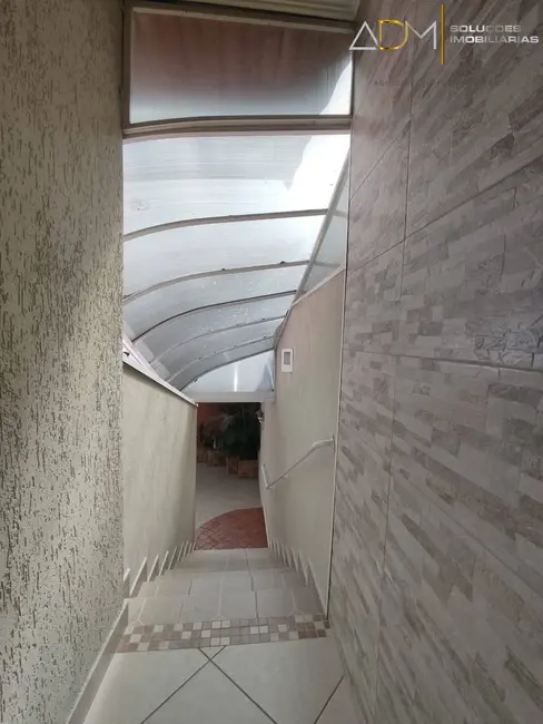 Foto 8 de Casa com 2 quartos à venda, 188m2 em Botucatu - SP