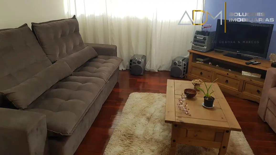Foto 2 de Casa com 3 quartos à venda, 165m2 em Vila São Lúcio, Botucatu - SP