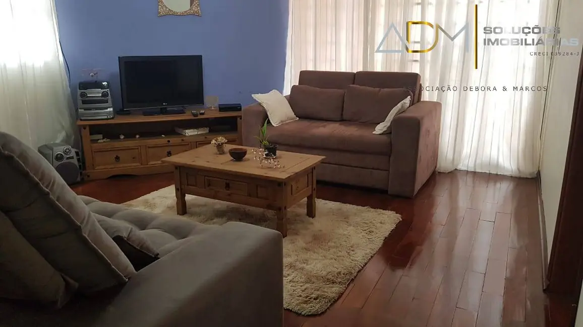 Foto 1 de Casa com 3 quartos à venda, 165m2 em Vila São Lúcio, Botucatu - SP