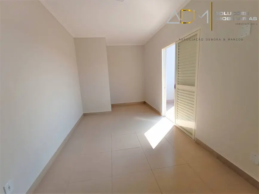 Foto 6 de Sobrado com 3 quartos à venda, 95m2 em Residencial Vila Di Capri, Botucatu - SP