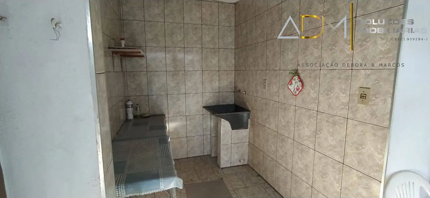 Foto 2 de Casa com 2 quartos à venda, 50m2 em Vila Antártica, Botucatu - SP