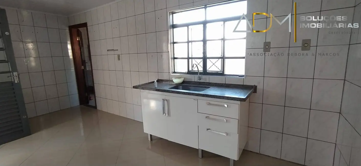 Foto 1 de Casa com 2 quartos à venda, 50m2 em Vila Antártica, Botucatu - SP