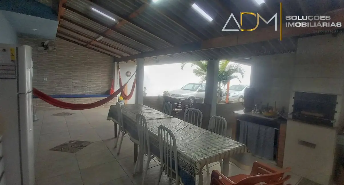 Foto 8 de Casa com 3 quartos à venda, 250m2 em Botucatu - SP