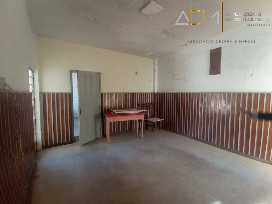 Foto 7 de Casa com 3 quartos para alugar, 360m2 em Vila Nogueira, Botucatu - SP