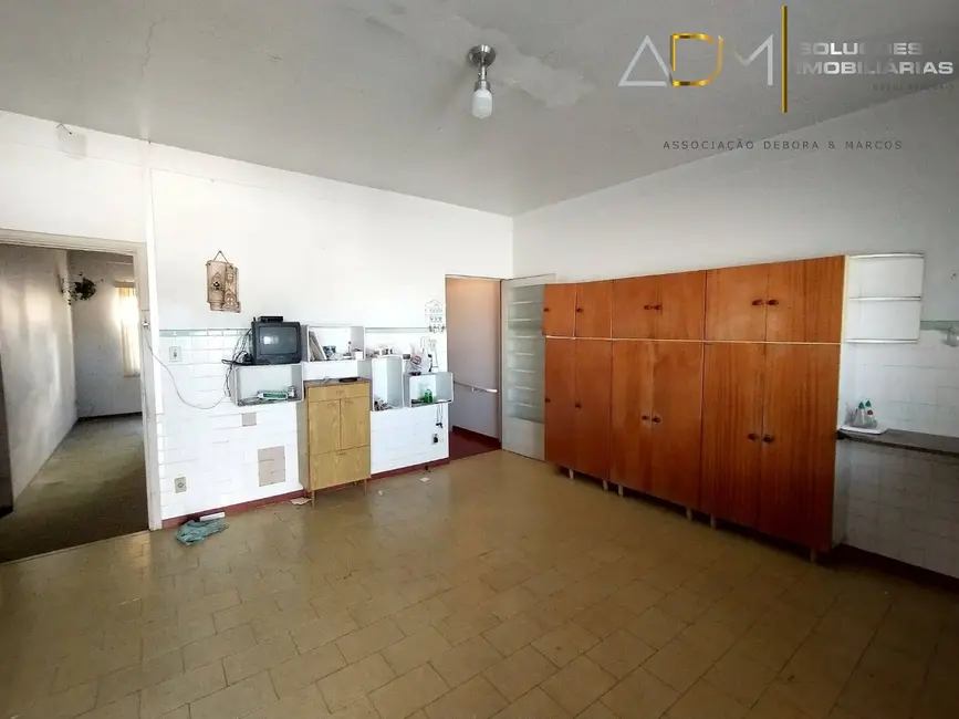 Foto 9 de Casa com 3 quartos para alugar, 131m2 em Centro, Botucatu - SP