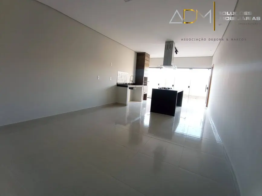 Foto 5 de Casa com 3 quartos à venda, 151m2 em Jardim Cambuí, Botucatu - SP