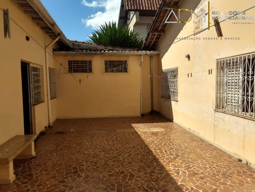 Foto 2 de Casa com 3 quartos à venda, 261m2 em Centro, Botucatu - SP