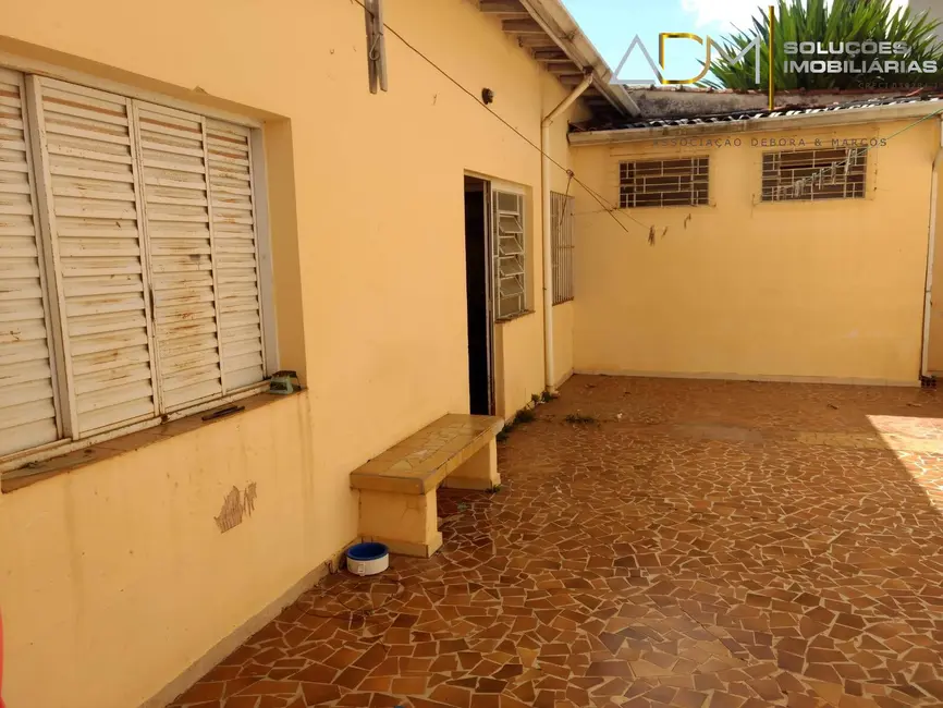 Foto 3 de Casa com 3 quartos à venda, 261m2 em Centro, Botucatu - SP