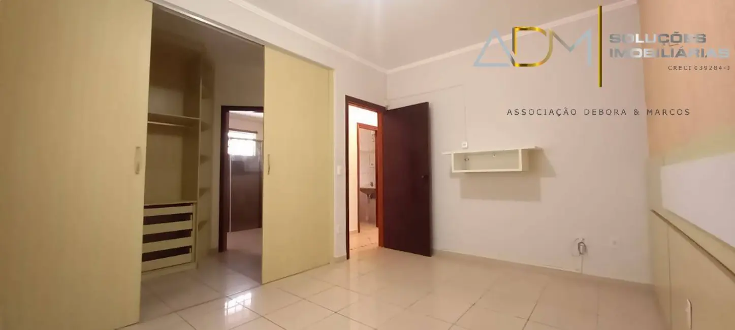 Foto 7 de Casa com 4 quartos à venda, 306m2 em Jardim Paraíso, Botucatu - SP