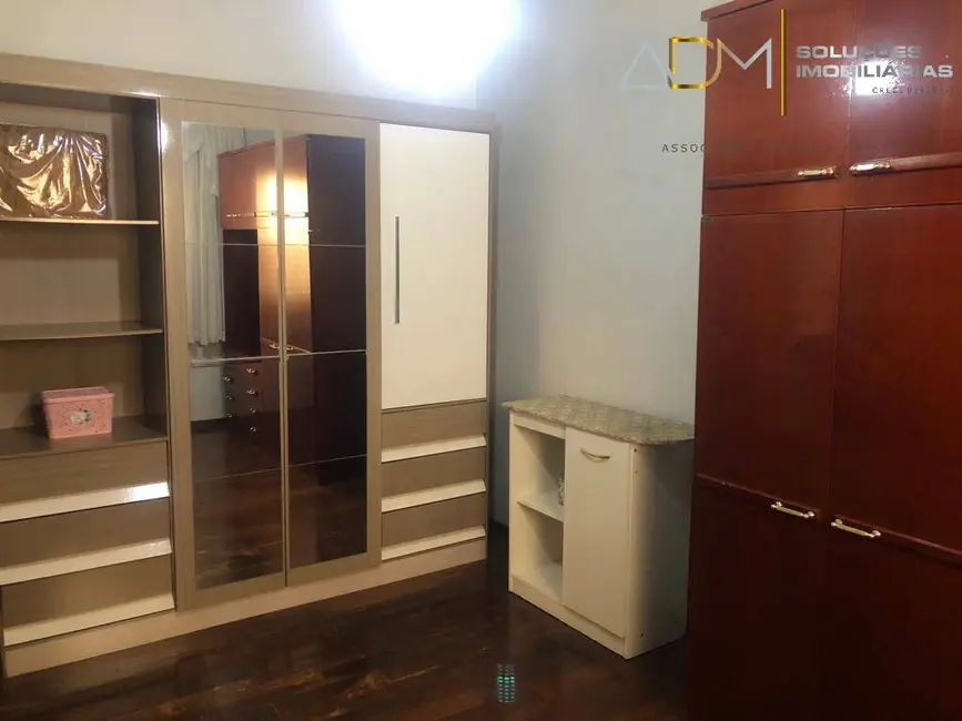 Foto 8 de Sobrado com 3 quartos à venda, 128m2 em Botucatu - SP