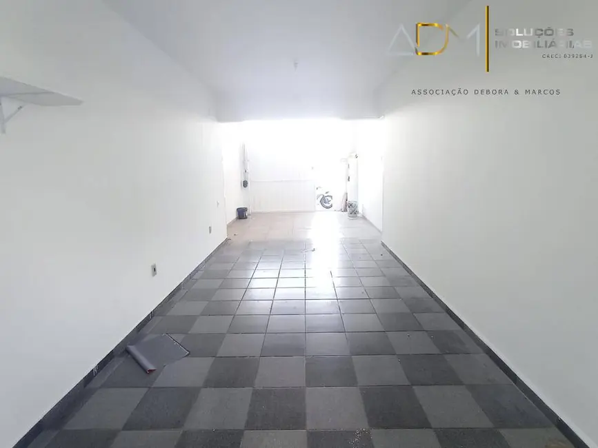 Foto 9 de Sobrado com 5 quartos à venda e para alugar, 380m2 em Vila Nova Botucatu, Botucatu - SP