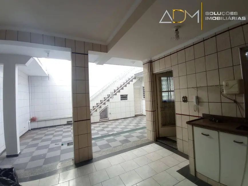 Foto 7 de Sobrado com 5 quartos à venda e para alugar, 380m2 em Vila Nova Botucatu, Botucatu - SP