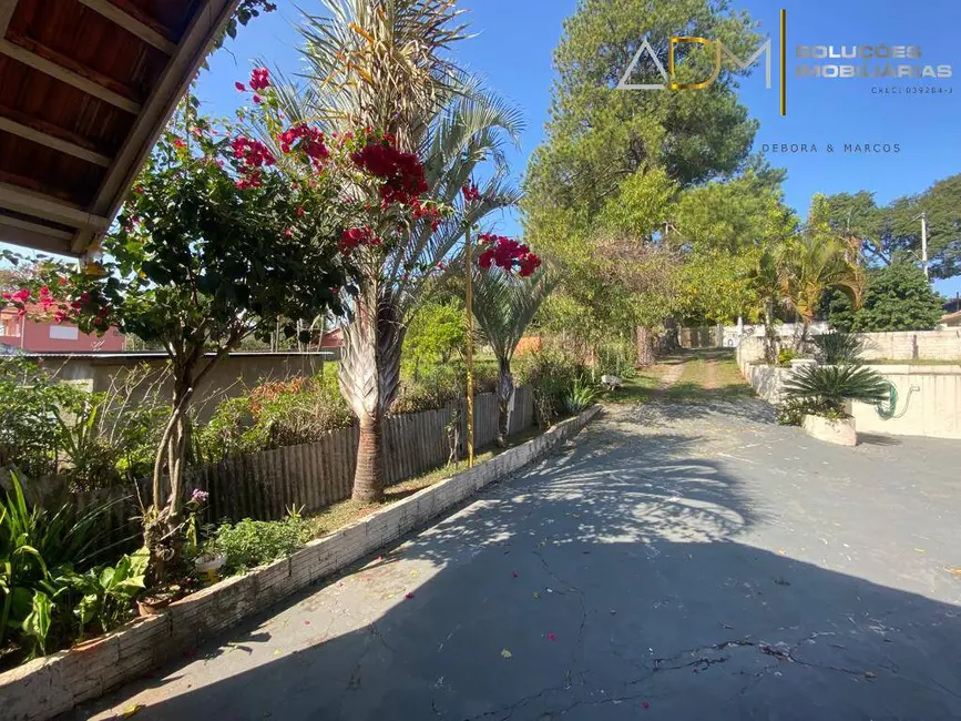 Foto 4 de Chácara com 4 quartos à venda, 260m2 em Porto Said (Vitoriana), Botucatu - SP