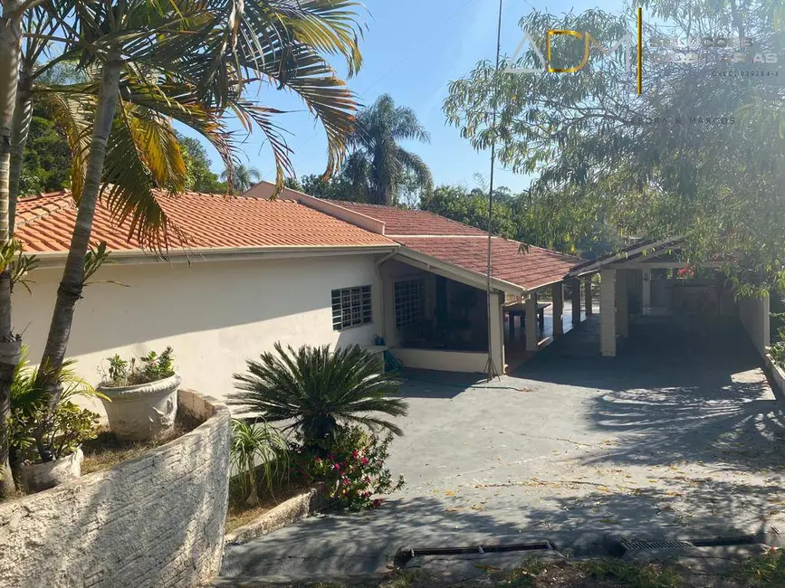 Foto 7 de Chácara com 4 quartos à venda, 260m2 em Porto Said (Vitoriana), Botucatu - SP