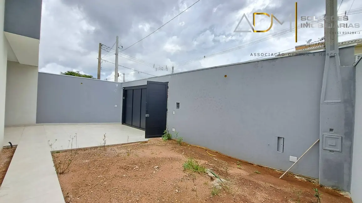 Foto 6 de Casa com 3 quartos à venda, 117m2 em Jardim Regina, Botucatu - SP