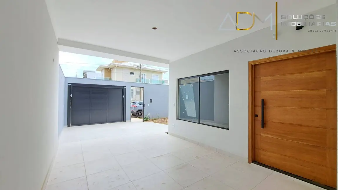 Foto 1 de Casa com 3 quartos à venda, 117m2 em Jardim Regina, Botucatu - SP