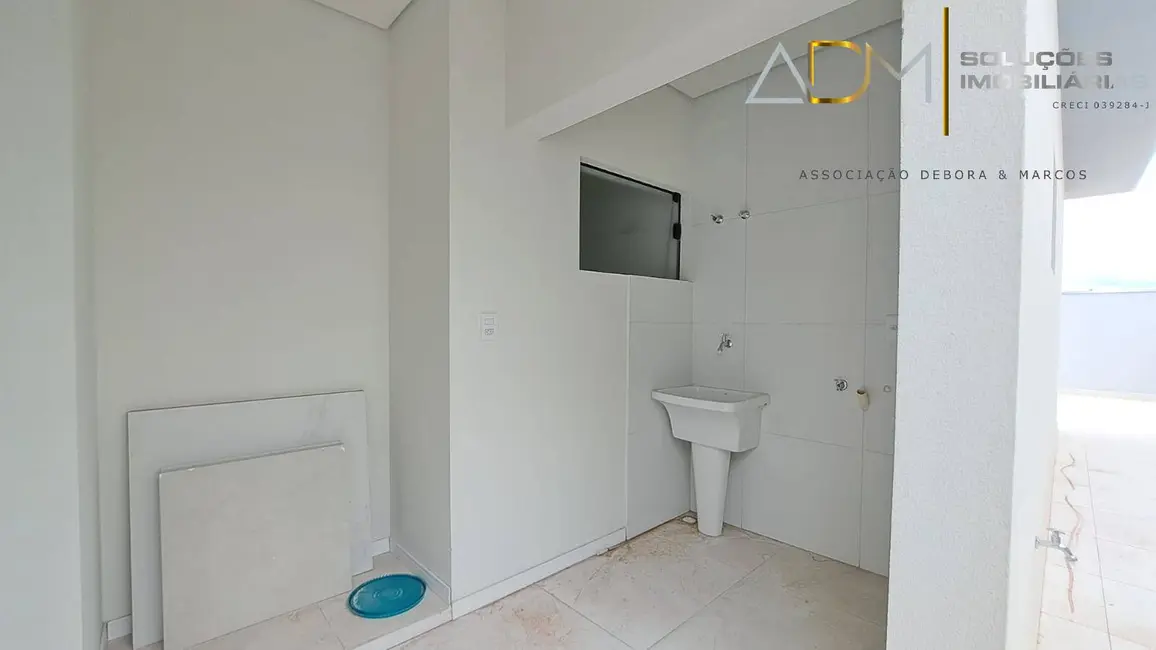 Casa com 3 quartos à venda, 117m2 em Jardim Regina, Botucatu - SP - imagem 5 Foto 5 de Casa com 3 quartos à venda, 117m2 em Jardim Regina, Botucatu - SP