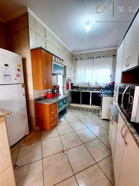 Foto 7 de Casa com 2 quartos à venda, 115m2 em Jardim Cambuí, Botucatu - SP