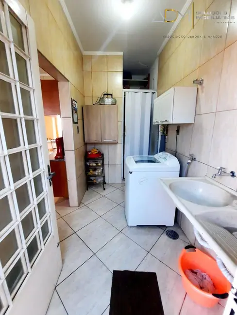 Foto 9 de Casa com 2 quartos à venda, 115m2 em Jardim Cambuí, Botucatu - SP