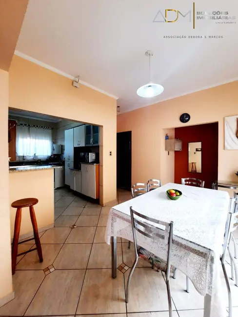 Foto 2 de Casa com 2 quartos à venda, 115m2 em Jardim Cambuí, Botucatu - SP
