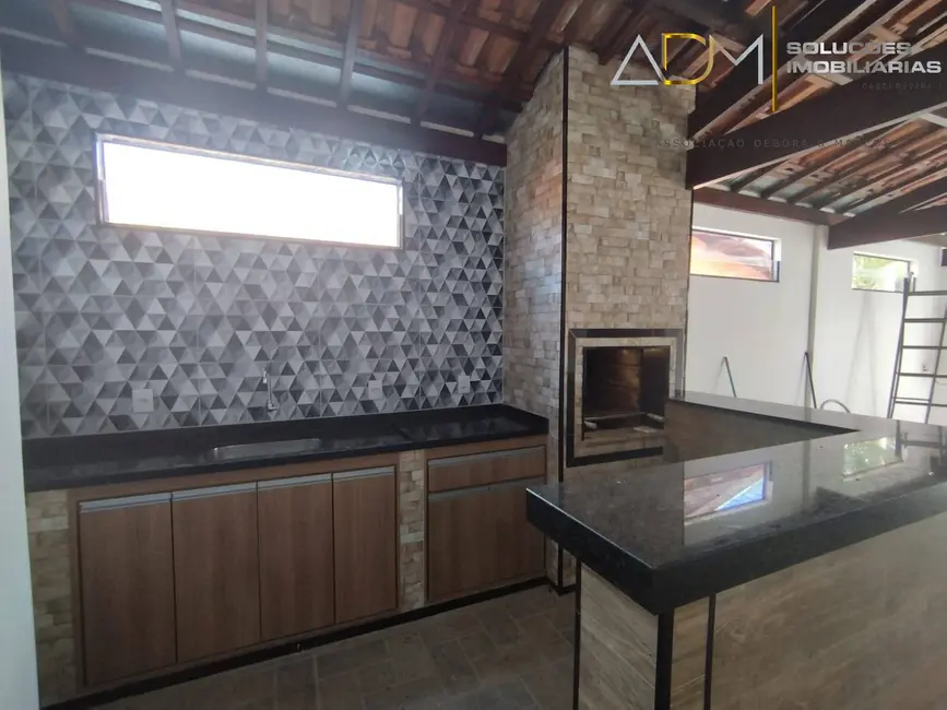 Foto 2 de Casa com 2 quartos à venda, 94m2 em Vila Real, Botucatu - SP