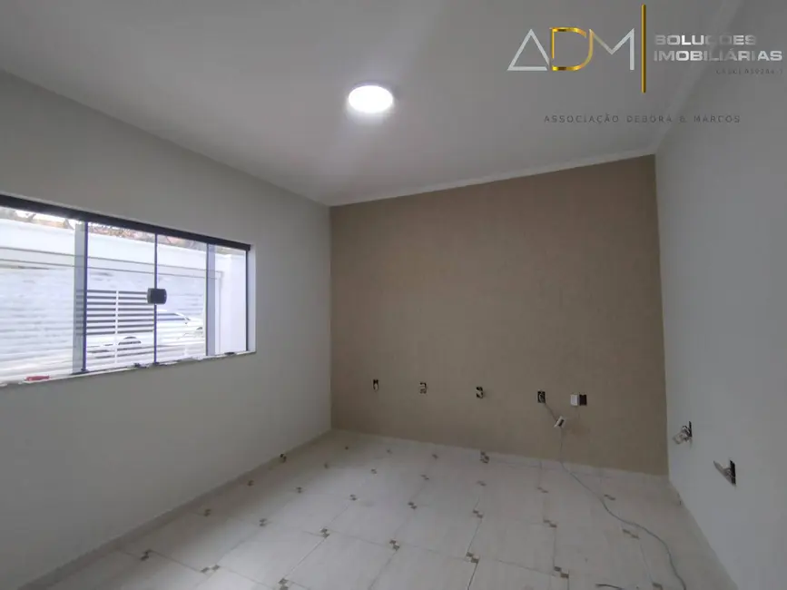 Foto 3 de Casa com 2 quartos à venda, 94m2 em Vila Real, Botucatu - SP