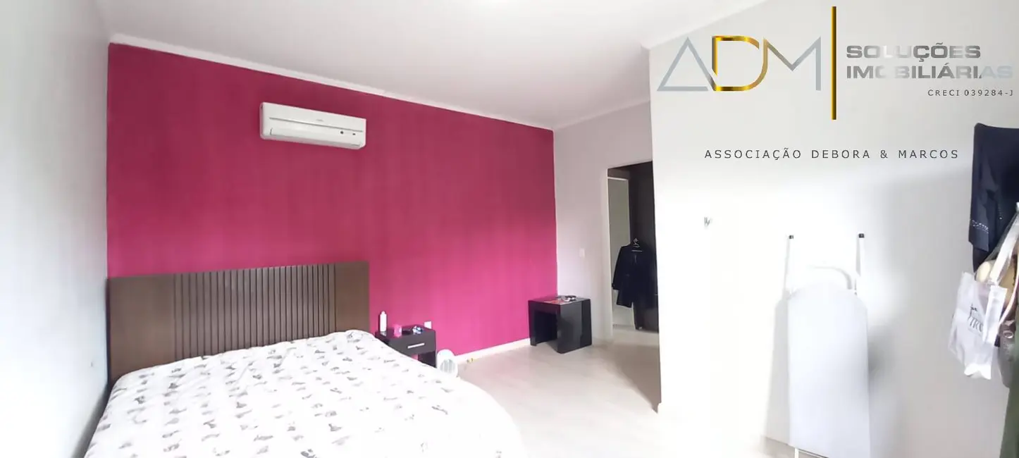 Foto 5 de Sobrado com 3 quartos à venda, 130m2 em Jardim Itália, Botucatu - SP